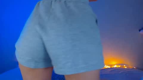 Your Dorotty online show from November 23, 1:27 am