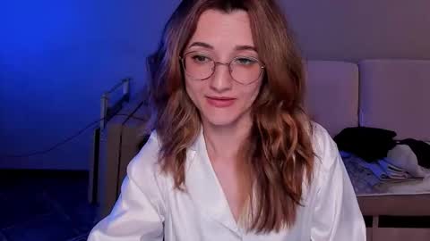 Snapshot of dorotty_ chatting on May 18, 4:07 am Your Dorotty online show from May 18, 4:07 am