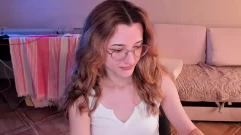 Snapshot of dorotty_ chatting on June 21, 1:08 am Your Dorotty online show from June 21, 1:08 am
