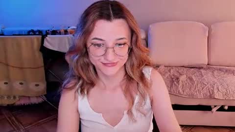 Snapshot of dorotty_ chatting on June 23, 1:36 am Your Dorotty online show from June 23, 1:36 am