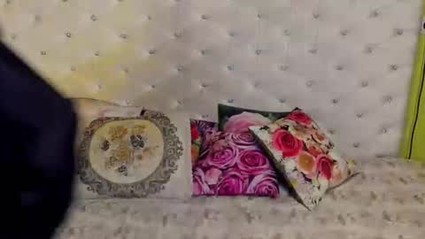 Snapshot of dorramay chatting on September 24, 8:01 pm Dorra online show from September 24, 8:01 pm