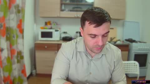 Snapshot of dosilasa chatting on December 24, 10:49 pm Sasha online show from December 24, 10:49 pm