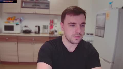 Snapshot of dosilasa chatting on January 6, 4:15 am Sasha online show from January 6, 4:15 am