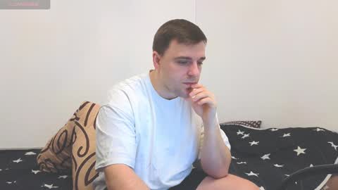 Snapshot of dosilasa chatting on February 9, 9:05 am Sasha online show from February 9, 9:05 am