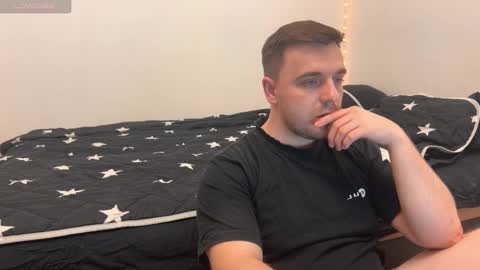 Snapshot of dosilasa chatting on February 25, 8:51 pm Sasha online show from February 25, 8:51 pm