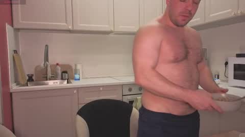 Snapshot of dosilasa chatting on November 12, 7:57 pm Sasha online show from November 12, 7:57 pm