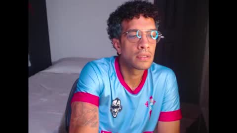 will online show from February 1, 7:23 pm