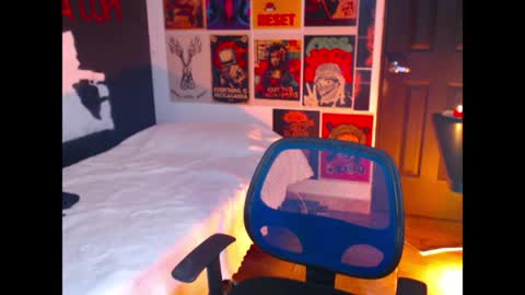 will online show from April 18, 2:26 am