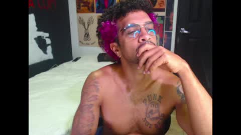 Snapshot of dostoyrodia_34 chatting on April 19, 2:44 am will online show from April 19, 2:44 am