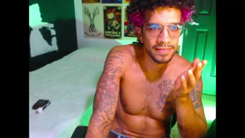 Snapshot of dostoyrodia_34 chatting on April 24, 11:07 pm will online show from April 24, 11:07 pm