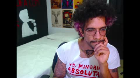 Snapshot of dostoyrodia_34 chatting on May 25, 2:17 am will online show from May 25, 2:17 am