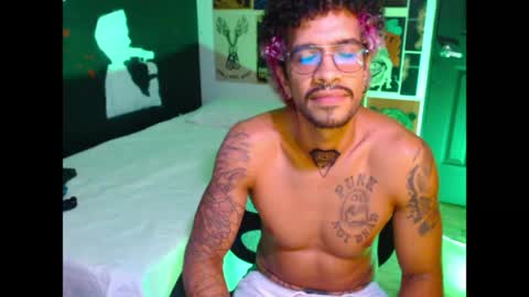 Snapshot of dostoyrodia_34 chatting on May 25, 11:11 pm will online show from May 25, 11:11 pm