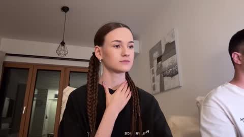 Alice and Mark online show from January 14, 9:31 pm