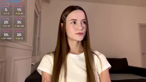 Snapshot of double_sun chatting on July 21, 8:55 pm Alice and Mark online show from July 21, 8:55 pm