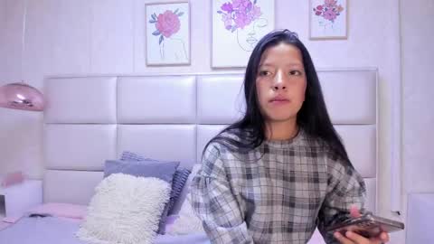 Vall  Lufan  online show from March 31, 12:38 pm