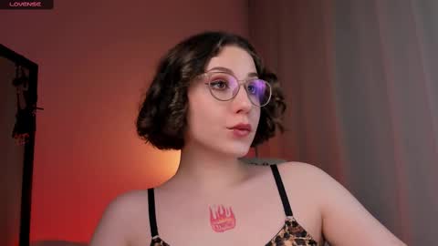 Eva ana Liza online show from February 23, 9:26 pm