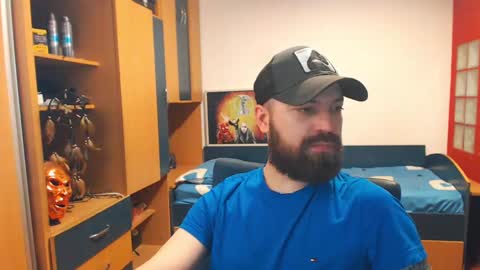 Snapshot of doublejake chatting on December 5, 11:29 pm DoubleJake online show from December 5, 11:29 pm