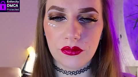 Emily online show from November 30, 3:49 pm