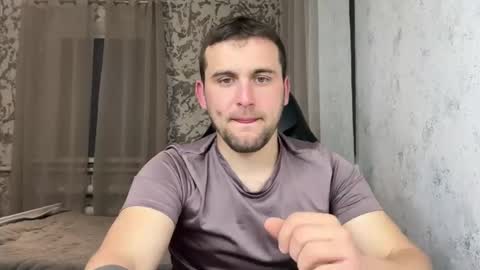 Snapshot of douglas_666 chatting on June 1, 8:10 pm douglas_666 online show from June 1, 8:10 pm