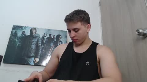 Snapshot of draco_boy2000 chatting on July 16, 12:16 am draco_boy2000 online show from July 16, 12:16 am