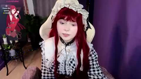 Snapshot of draculaura_ chatting on March 31, 3:34 pm Draculaura online show from March 31, 3:34 pm