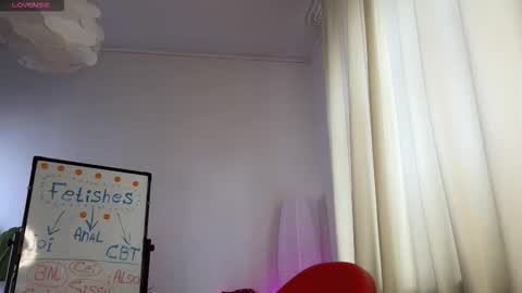 Lisbeth Salander online show from December 23, 8:12 am