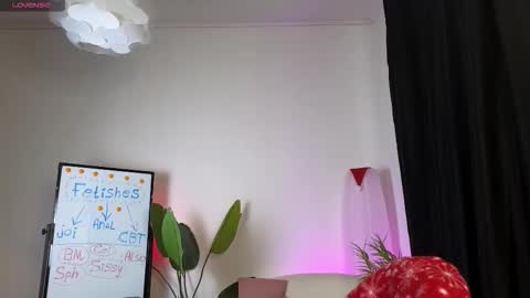 Lisbeth Salander online show from January 13, 6:18 am