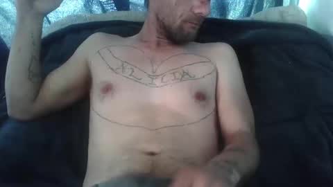 lovemachine online show from February 22, 7:45 pm