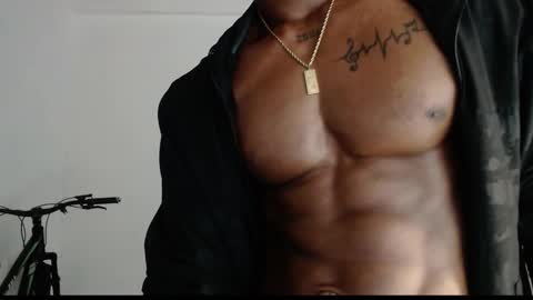 Drake 23 online show from March 26, 8:53 am