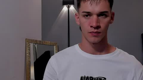 drake_carter1 online show from April 7, 2:23 am