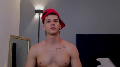 drake_carter1 online show from April 14, 1:44 am