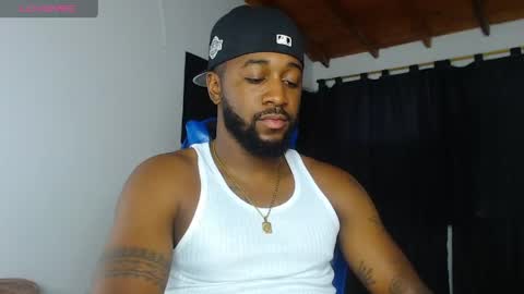 Snapshot of drake_nassir4 chatting on May 30, 7:05 am ---Drake--- online show from May 30, 7:05 am