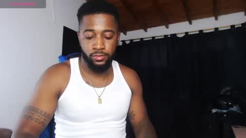 Snapshot of drake_nassir4 chatting on June 5, 7:03 am ---Drake--- online show from June 5, 7:03 am
