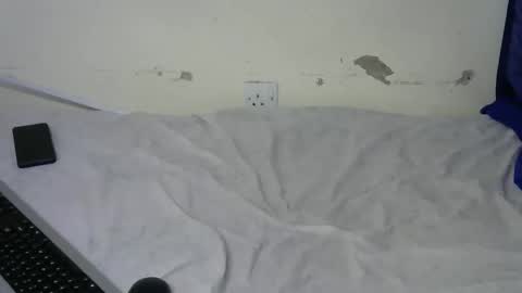 Snapshot of drama_queeen chatting on February 2, 7:51 am drama_queeen online show from February 2, 7:51 am