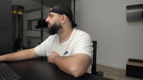 DravenPeak online show from October 25, 3:03 am