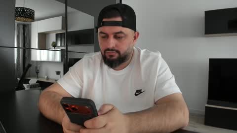 DravenPeak online show from March 31, 10:59 am