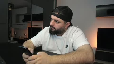 DravenPeak online show from April 10, 6:01 pm