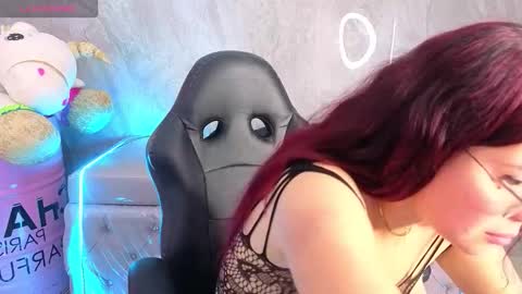 Draviana  online show from February 8, 2:59 am