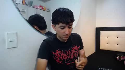 -- nicolle and jhon -- online show from February 2, 11:53 am