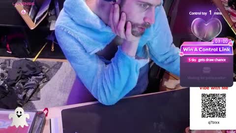 Snapshot of drawingcock chatting on January 14, 9:35 am drawingcock online show from January 14, 9:35 am