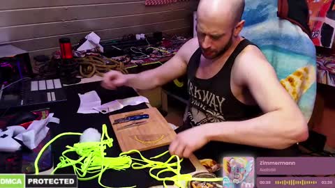 Snapshot of drawingcock chatting on February 13, 8:03 pm drawingcock online show from February 13, 8:03 pm