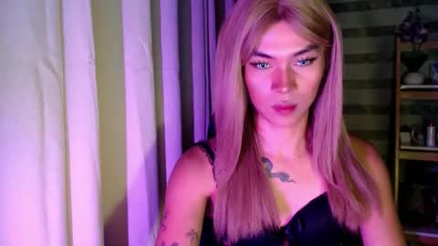 true online show from February 25, 6:39 pm