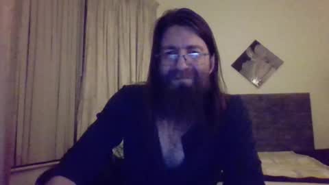 Snapshot of dreamer1402 chatting on February 4, 5:46 am dreamer1402 online show from February 4, 5:46 am