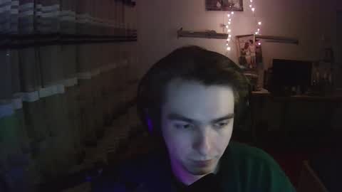 dreamerguy07 online show from February 18, 7:21 pm