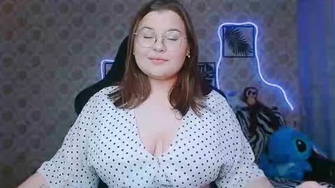 dreamforyoue2 online show from September 9, 7:30 am