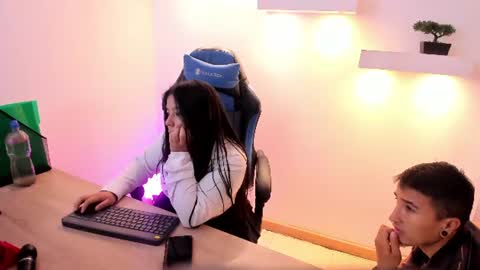 dreamhoney_sj online show from July 15, 1:05 pm