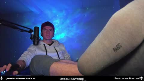 Your lord. - ONLINE  1500 Pm to 2100 Pm - New York Hour online show from November 20, 11:59 pm