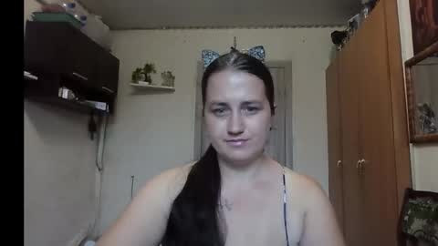 Snapshot of dreamiebelle chatting on September 18, 8:16 am dreamiebelle online show from September 18, 8:16 am