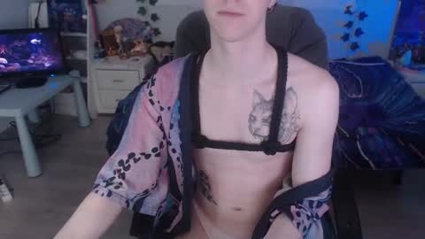 Yukichi online show from October 8, 5:49 am