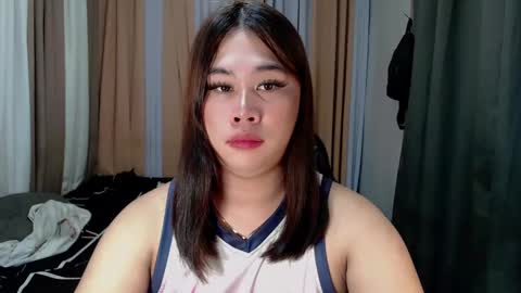Stacy DONT FORGET TO FOLLOW ME AND THUMBS UP my wife samgrg2 online show from March 10, 8:23 pm